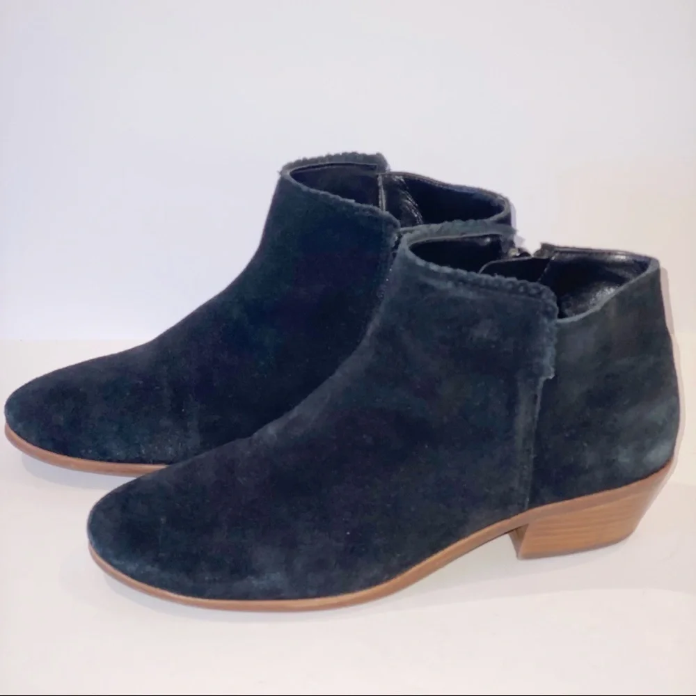 Jack Rogers Bailee Black Suede Bootie 8 Officecore Casual Everyday